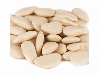 Dry LIMA BEANS: Ceamy and smooth white beans with a nutty flavor. Delicious as a meal, or in soups, purees, and stews, whether vegetarian or seasoned with meat. Slow cooked with&nbsp; a smoked turkey tail, Miss C’s Hotwing Season and a dash of garlic! Perfectly paired with steamed rice.